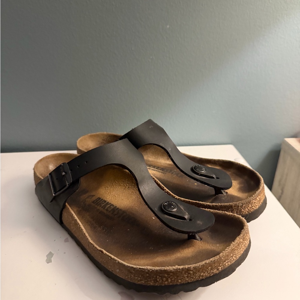 Birkenstock Gizeh women’s sandals